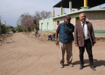 Julio Barvo: «Estamos pr finalizar dos mil metros de cordón cuneta en Barrio san Francisco»