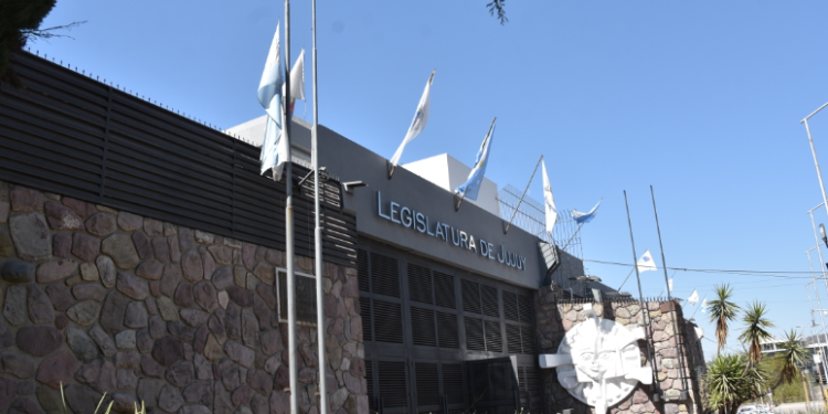 Tomó estado parlamentario el Proyecto de Ley de Declaración de la Necesidad de la Reforma de la Constitución Provincial