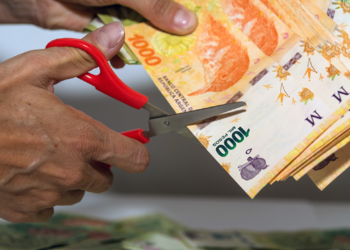 Presupuesto: la clave para Massa será reducir el déficit fiscal y la emisión monetaria