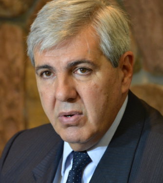 Haquim: «la nuevo Constitución ratificará la defensa de la paz y respaldada por una instucionalidad increbrantable»