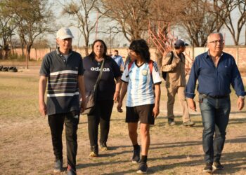 Julio Bravo y la comisión del club providencia proyectan obras conjuntas