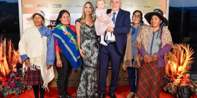 Deslumbrante inicio de Jujuy Argentina Fashion Week en Ciudad Cultural