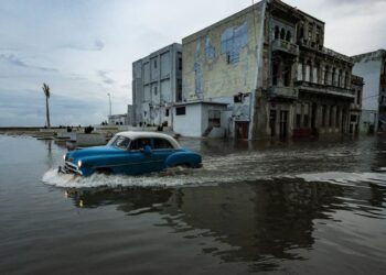 Argentina brinda asistencia humanitaria a Cuba tras el huracán Ian