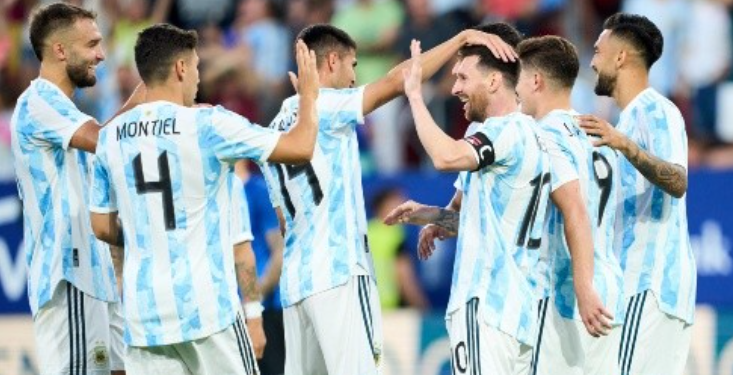 La formación de la Seleccion Argentina vs Emiratos Arabes Unidos