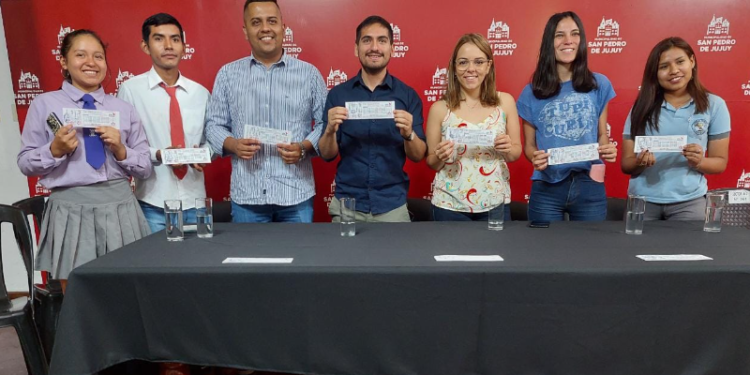 Julio Bravo apuesta a un año más a la «Cena Blanca Costo Cero» en San Pedro