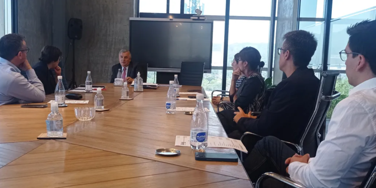 El gobernador Morales se reunió con el comité de Big Data