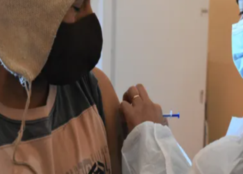 Covid-19: vacunación y testeo a disposición de lunes a lunes en Jujuy