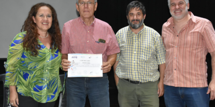 Entregan certificados de reconocimiento a los participantes del Plan «Manejo del Aedes Aegyptis y Dengue» en San Pedro