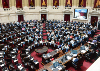 El Congreso paralizado y a la espera de las sesiones extraordinarias