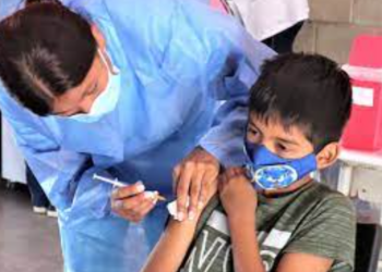 Síntomas y recomendaciones: cómo se manifiesta el COVID prolongado en los niños