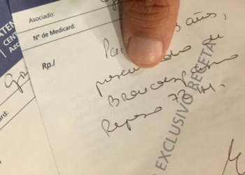 Fin del misterio: Google prepara una herramienta para descifrar las recetas médicas