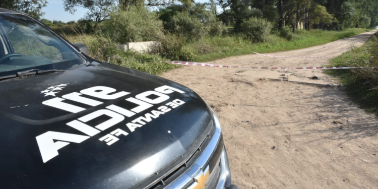 Un cartonero encontró el cuerpo de una mujer: estaba en bikini y tenía signos de haber sido ahorcada
