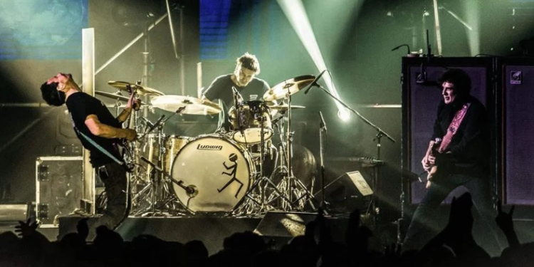 Divididos comienzo su Gira 35 Años en Mar del Plata