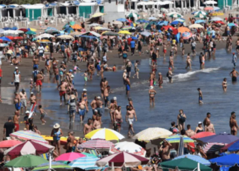 Explotó el turismo nacional: entre diciembre y enero viajaron más de 20 millones de personas que gastaron más de $803.000 millones