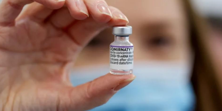 La primera experiencia en todo el país: Las farmacias jujeñas ya aplican las vacunas bivalentes