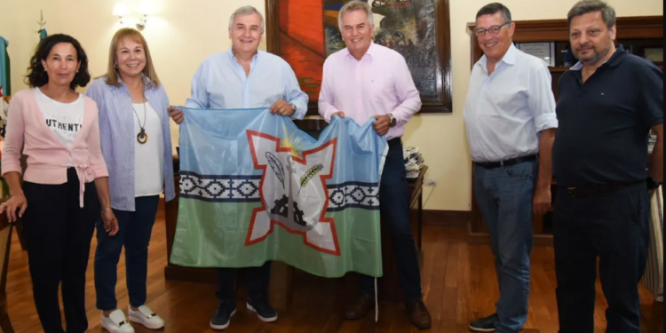 Morales visitó al Intendente de Bahía Blanca