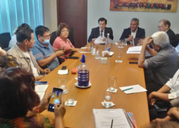 Intensa jornada de diálogo con los gremios