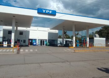 Se concretó el aumento anunciado y el combustible alcanzó el 3,8%