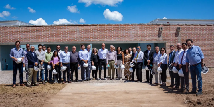 Autoridades recorrieron la obra donde funcionará el Complejo Penitenciario en Chalicán