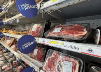 La inflación de febrero fue de 6,6% y acumuló 102,5% en los últimos doce meses, la cifra más alta desde 1991