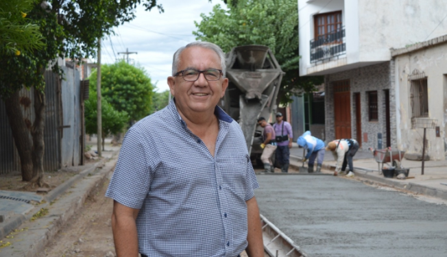 Avanza la pavimentación en calle Los Jazmines