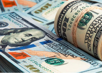 El dólar blue salta $7, se vende a $397 y marca un nuevo récord