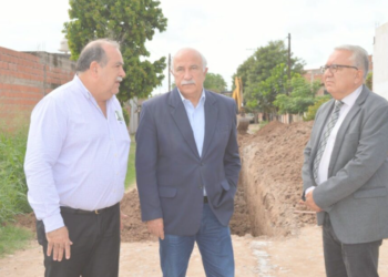 Comenzó la obra para instalar la red de cloaca en Libertad