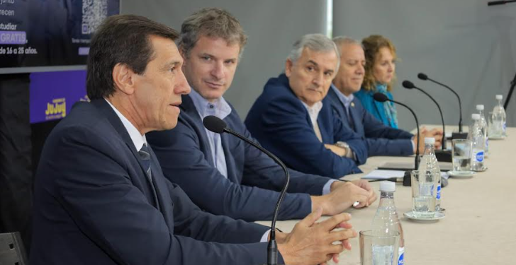 Sadir: “Es importante ayudar a los jóvenes para que se transformen en emprendedores”