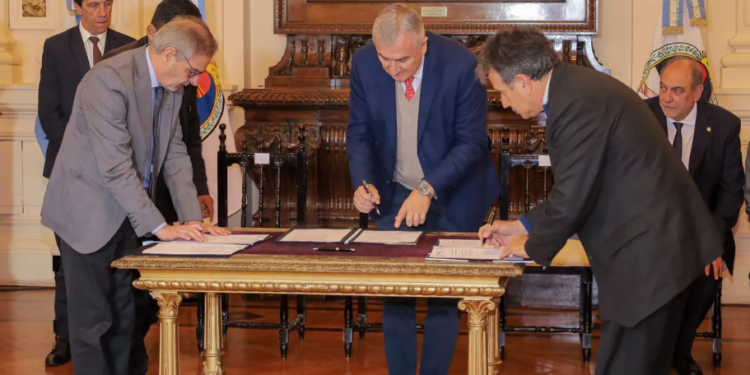 Firmaron convenio para la creación de la carrera de Medicina en Jujuy