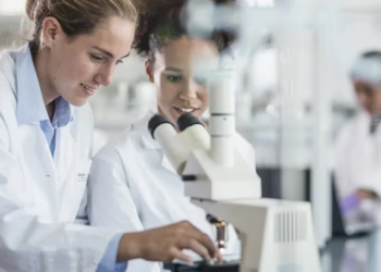 “Científicas que cuentan”, cómo será la versión 2023 del premio que impulsa la comunicación de la ciencia con perspectiva de género y diversidad