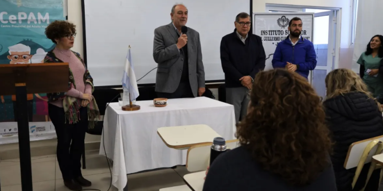 Inició la Diplomatura gratuita en Gerontología