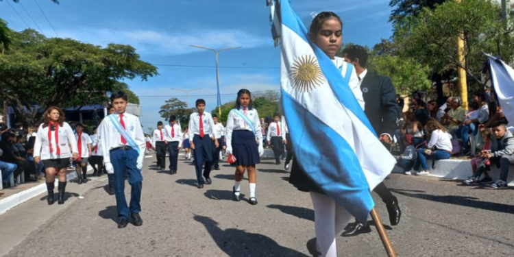 Anuncian actividades por el 25 de mayo y desfile de jardines