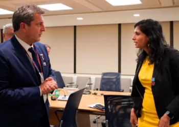 El Gobierno incumplió otra meta del acuerdo con el FMI: ya imprimió 80% más pesos que los permitidos