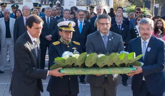 Gobierno y pueblo de Jujuy evocaron la Revolución de Mayo