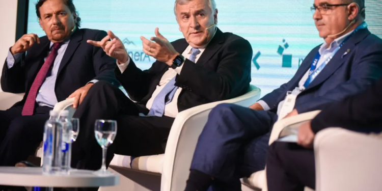 Mesa del Litio: Morales confirmó una apertura al sector privado