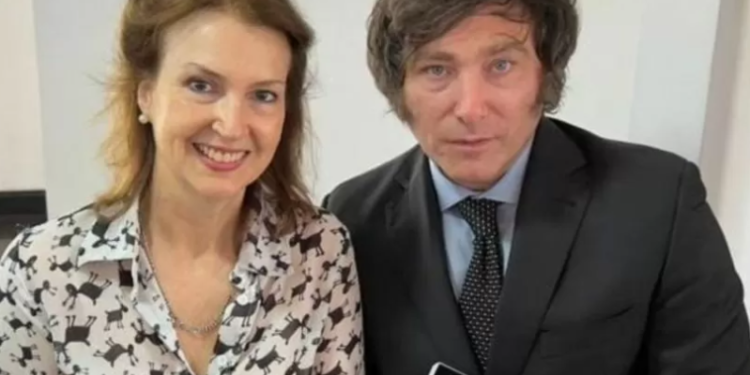 Milei confirma a su candidata para la Ciudad: quién es Diana Mondino y qué rol jugará