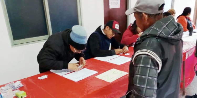 Se entregaron Unidades Alimentarias en Monterrico y El Carmen