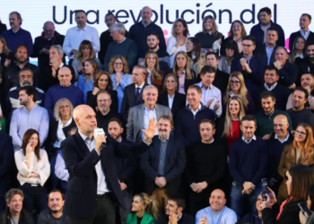 Reforma laboral, más horas de clases y nuevas cárceles: las primeras medidas de Larreta si es presidente