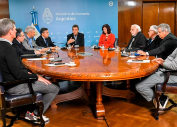 Con críticas a Larreta, Massa confirmó que se levantó el paro de colectivos