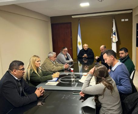 Ambiente y convencionales se reunieron con Colegio de Técnicos y Cámara de la Construcción