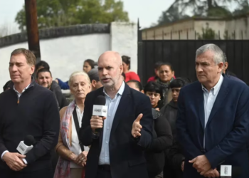 Horacio Rodríguez Larreta y Gerardo Morales presentaron sus propuestas contra la corrupción en el convento donde detuvieron a José López