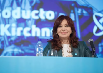 Dura respuesta de Cristina Kirchner a Mauricio Macri: “Ahora se entiende por qué su mamá lo castigaba por mentir”