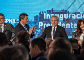 Efecto arrastre y votos del conurbano: las intrigas de la campaña de Massa en la provincia de Buenos Aires