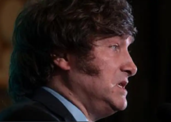 Milei, sobre el récord del dólar: «Si mantenemos el modelo vamos a ser la villa miseria mas grande del mundo»