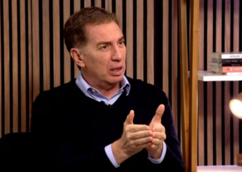 Tras ser cuestionado por no haber nacido en PBA, Santilli le respondió a Grindetti: “La sociedad decidió que soy bonaerense”