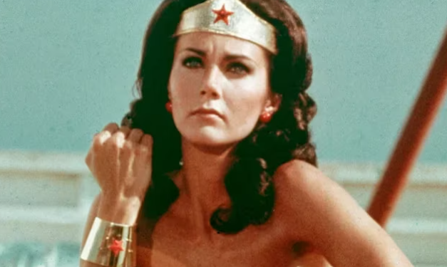 Abusos sexuales y alcoholismo, los sufrimientos de la Mujer Maravilla detrás de las luces de Hollywood