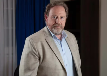 Es gremialista y el único candidato a gobernador del país que presentó una lista solo con miembros del sector privado