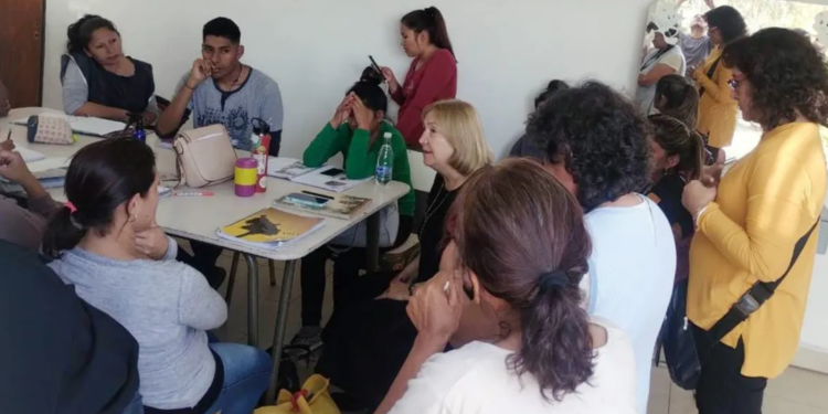 Emprendedurismo a referentes de CAF y Comedores Comunitarios