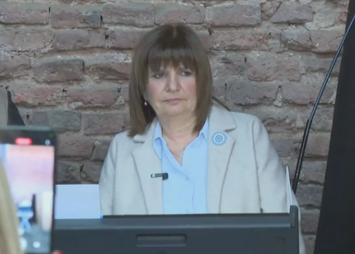 Patricia Bullrich tuvo problemas con el voto electrónico: cuál fue su reacción
