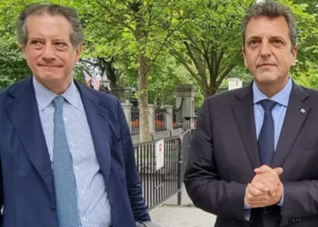 Qué efecto tendrá la devaluación adoptada por el Gobierno sobre el dólar, la inflación y otras variables clave